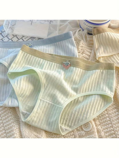 Elegant Seamless Women’s Underwear | Ultra-Soft Breathable Stretch Panties for Daily Comfort(pack 4)